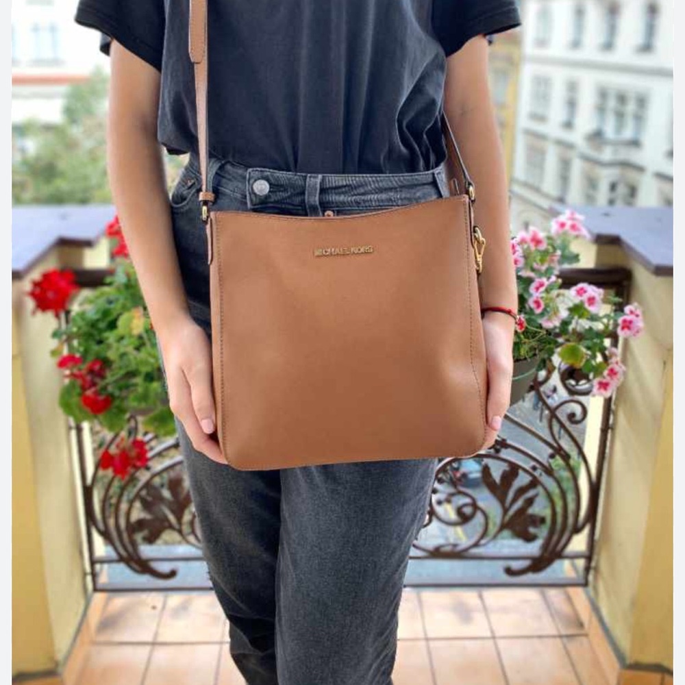 Michael Kors Tan Crossbody Bag Smooth Leather